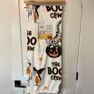 Disney Winnie the Pooh Plush Throw - Red and Yellow